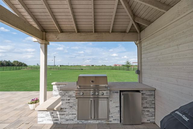 1570 Winding Creek Lane, Rockwall, TX 75032