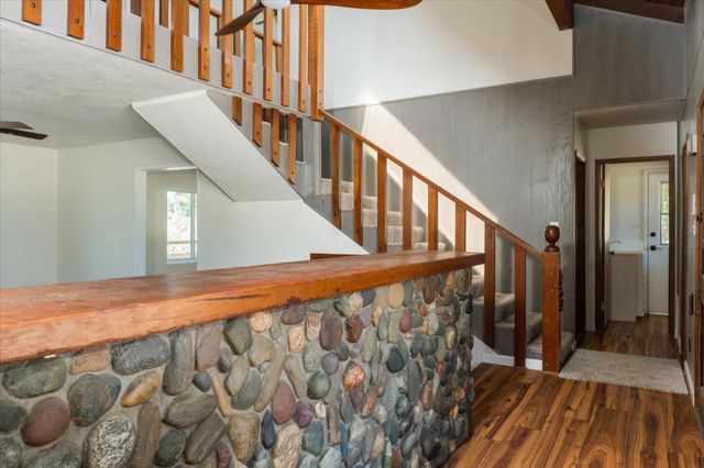 13749 Lancaster Rd, Oakdale, CA 95361