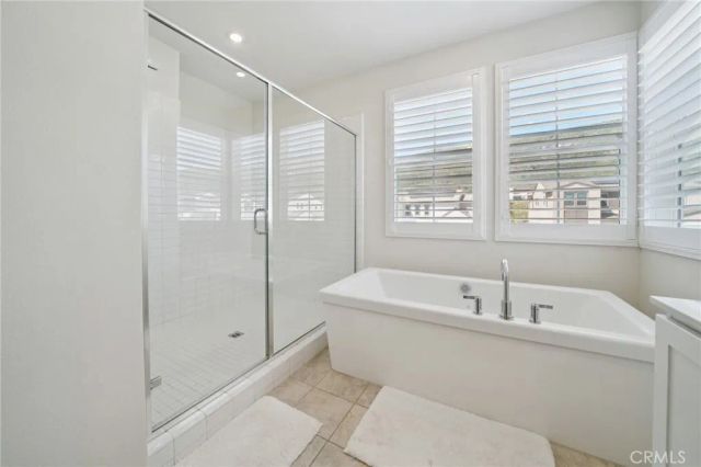 15825 Butterfly Drive, Fontana, CA 92336