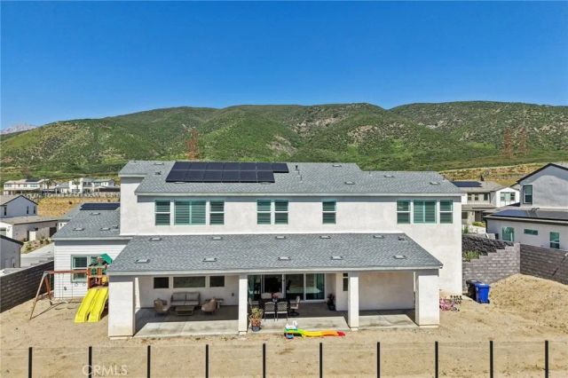 15825 Butterfly Drive, Fontana, CA 92336