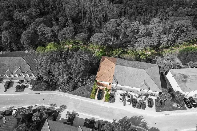 233 SW Otter Run Place, Stuart, FL 34997