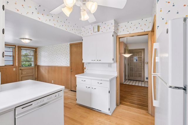 7105 W 23rd Street, Saint Louis Park, MN 55426
