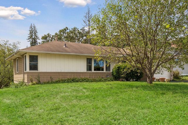 7105 W 23rd Street, Saint Louis Park, MN 55426
