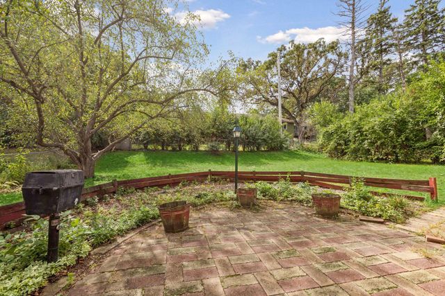 7105 W 23rd Street, Saint Louis Park, MN 55426