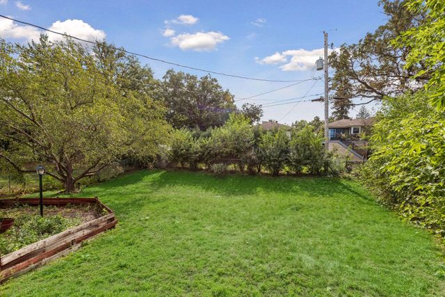 7105 W 23rd Street, Saint Louis Park, MN 55426