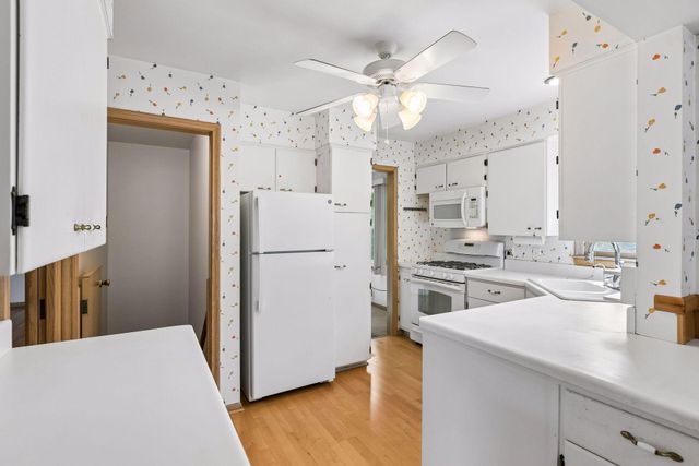 7105 W 23rd Street, Saint Louis Park, MN 55426