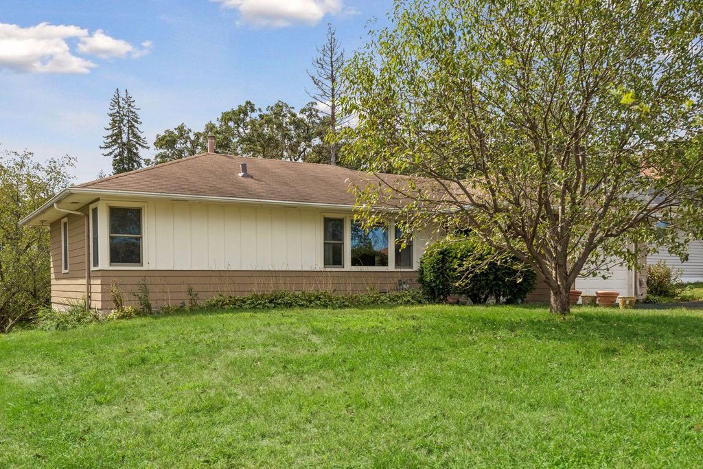 7105 W 23rd Street, Saint Louis Park, MN 55426 — photo 3