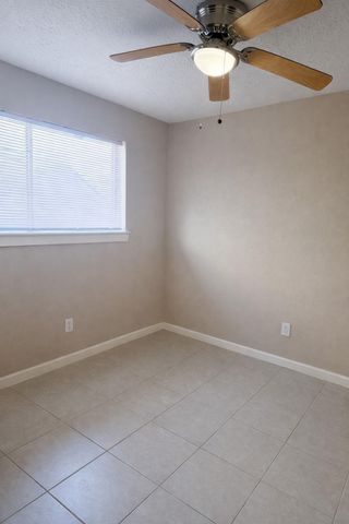 408 Bayridge Drive, League City, TX 77573