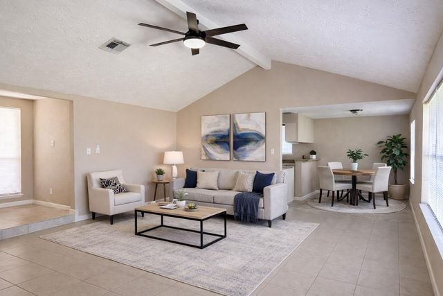 408 Bayridge Drive, League City, TX 77573