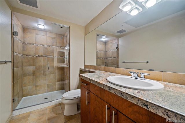 8100 E Union Avenue 814, Denver, CO 80237