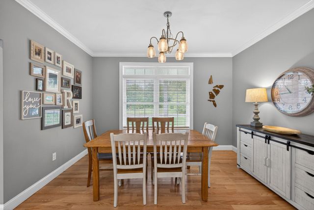 21 Walnut Hill Drive, Hooksett, NH 03106
