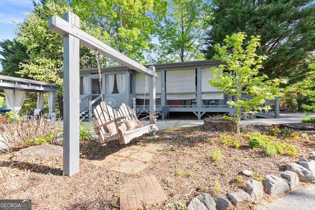 42 Nomad Trail, Cleveland, GA 30528