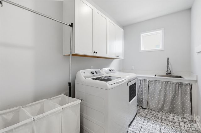 1213 Drummond Avenue, Charlotte, NC 28205