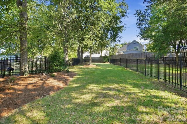 1213 Drummond Avenue, Charlotte, NC 28205