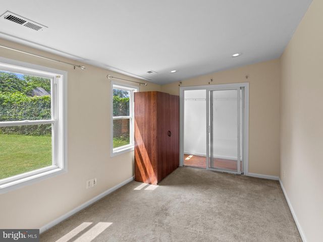 8211 NORTHVIEW RD, Baltimore, MD 21222