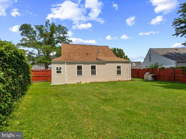 8211 NORTHVIEW RD, Baltimore, MD 21222