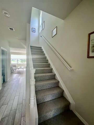 4924 Greenway Drive, Hollywood, FL 33021