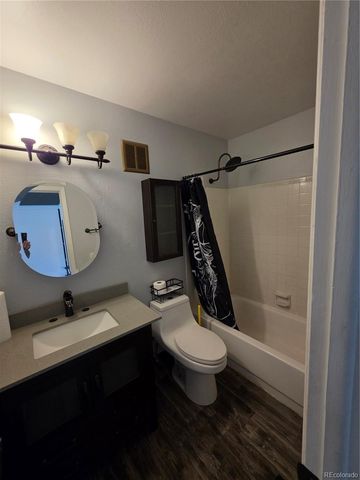 2415 S Xanadu Way A, Aurora, CO 80014