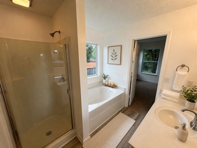 1050 Bradford Park Rd, Mount Juliet, TN 37122
