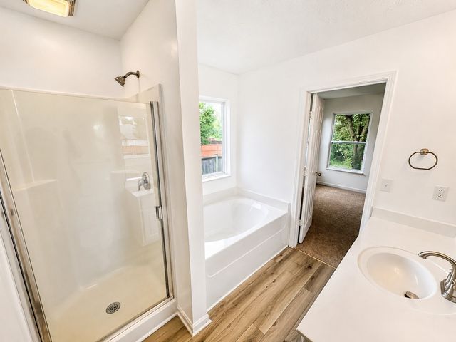 1050 Bradford Park Rd, Mount Juliet, TN 37122