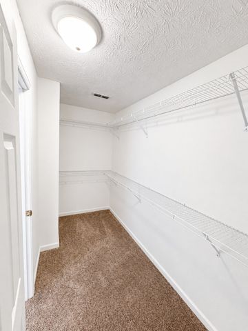 1050 Bradford Park Rd, Mount Juliet, TN 37122