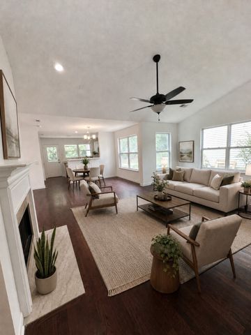 1050 Bradford Park Rd, Mount Juliet, TN 37122