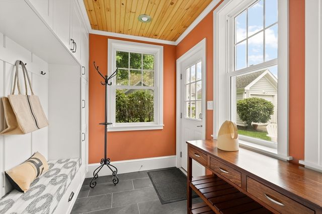 31 Whittier Rd, Medford, MA 02155