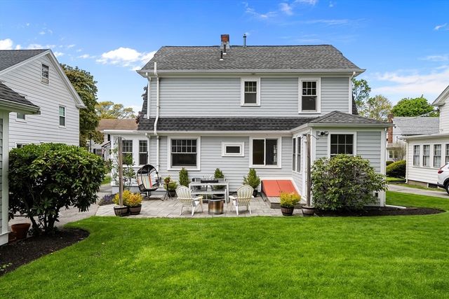 31 Whittier Rd, Medford, MA 02155
