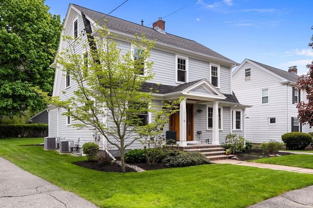 31 Whittier Rd, Medford, MA 02155