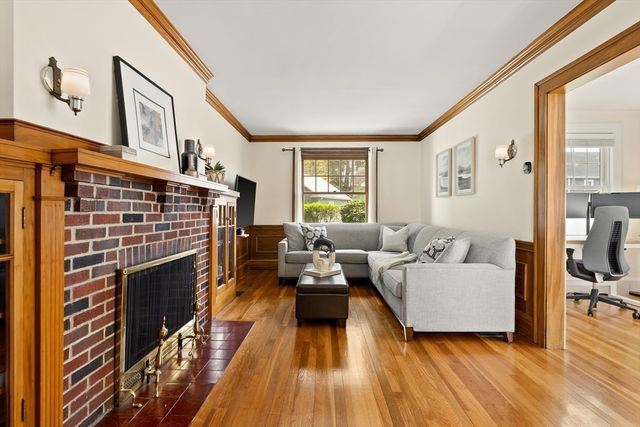 31 Whittier Rd, Medford, MA 02155