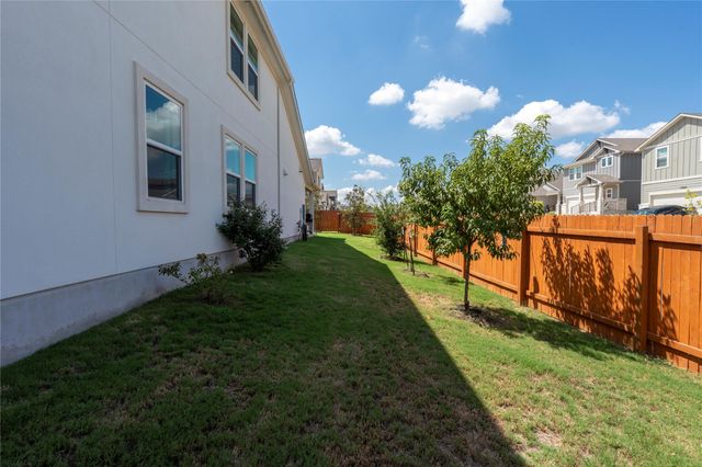 6701 Night Chinook DR, Buda, TX 78610