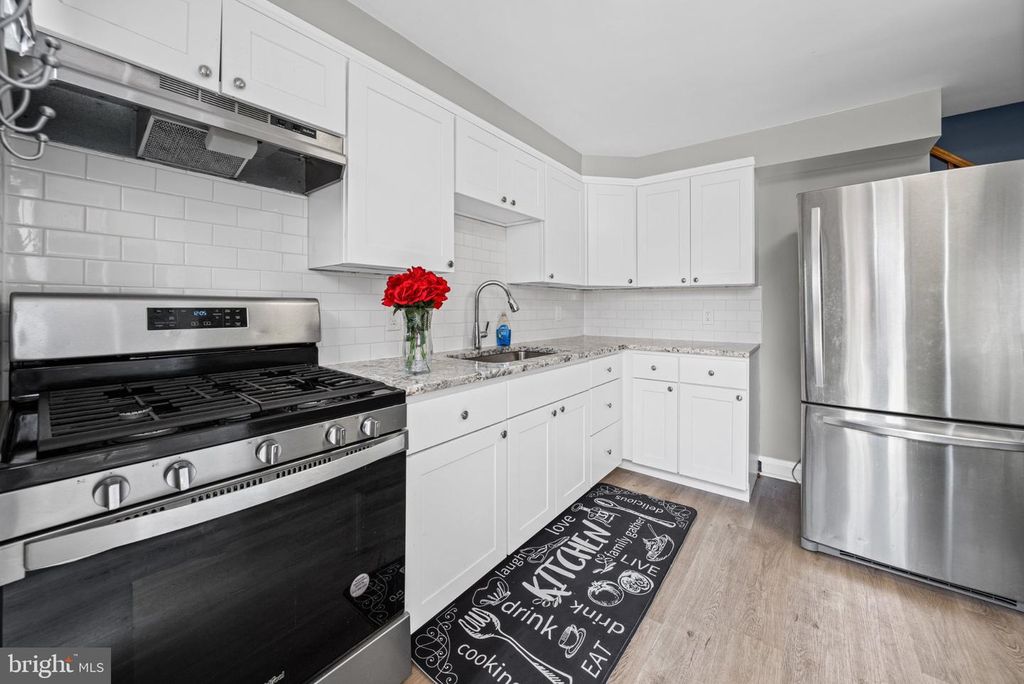 4767 SHAMROCK AVE, Baltimore, MD 21206