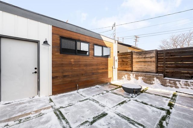 3307 W 33rd Avenue, Denver, CO 80211