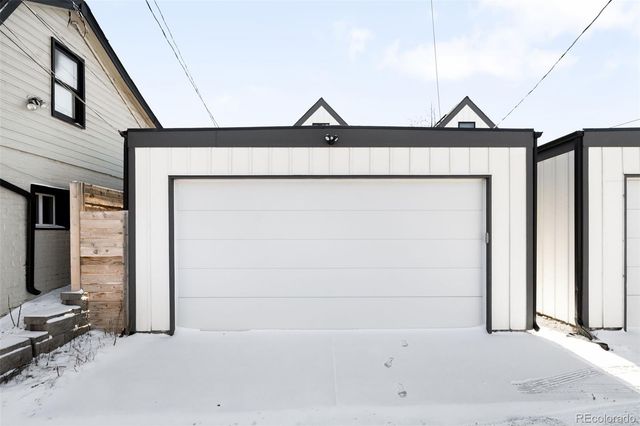 3307 W 33rd Avenue, Denver, CO 80211