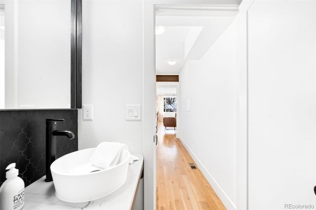 3307 W 33rd Avenue, Denver, CO 80211