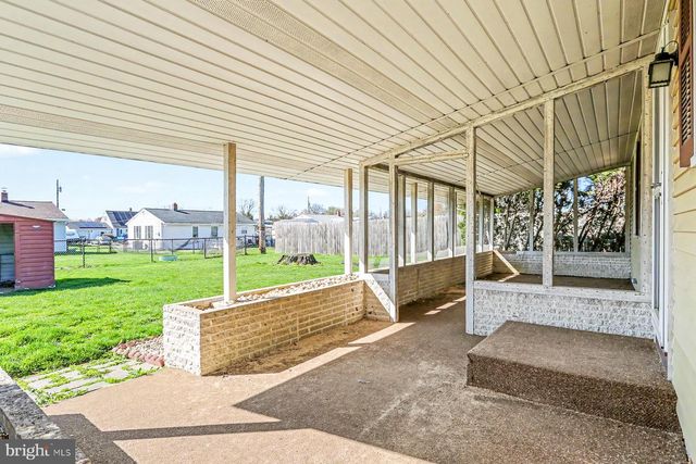 5 DONALD AVE, Middletown, PA 17057