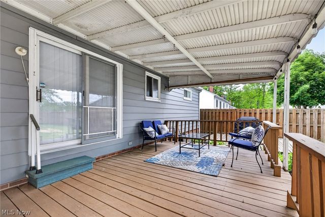 30121 Vineyard Road, Willowick, OH 44095