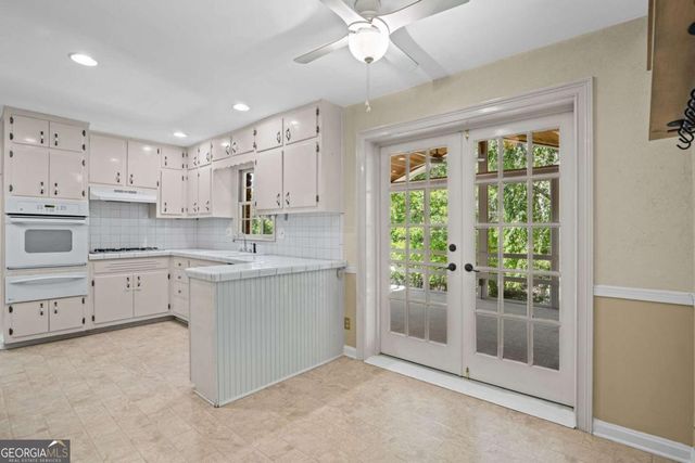 125 Jade Cove Drive, Roswell, GA 30075