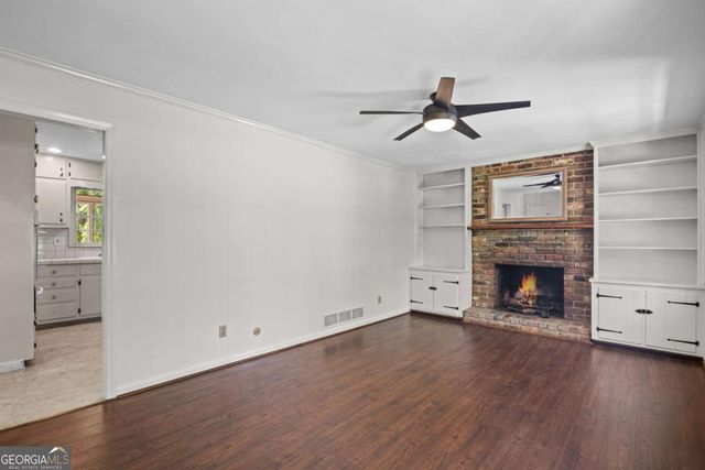 125 Jade Cove Drive, Roswell, GA 30075