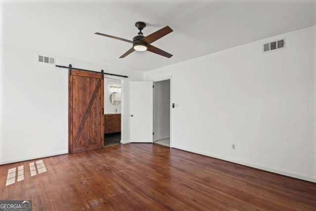 125 Jade Cove Drive, Roswell, GA 30075