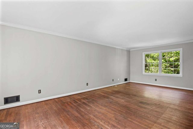 125 Jade Cove Drive, Roswell, GA 30075