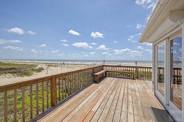 16505 Jamaica Beach Road, Jamaica Beach, TX 77554