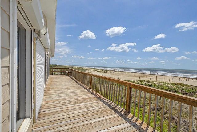 16505 Jamaica Beach Road, Jamaica Beach, TX 77554