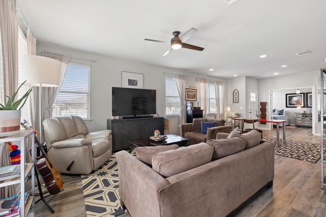 1701 Logan DR 53, Round Rock, TX 78664