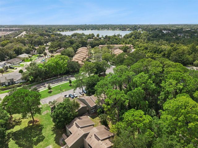 6168 PEREGRINE AVENUE 12B, Orlando, FL 32819