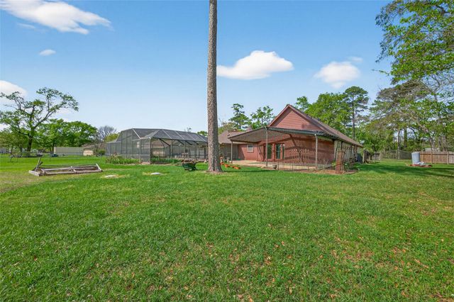 3022 Grace Lane, Highlands, TX 77562