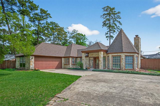 3022 Grace Lane, Highlands, TX 77562