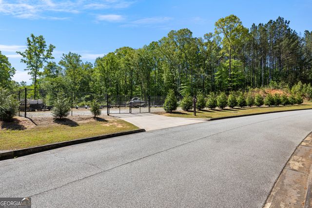 159 Wolf Creek Cove, Lagrange, GA 30240