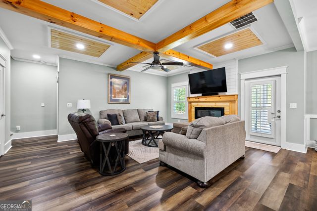 159 Wolf Creek Cove, Lagrange, GA 30240