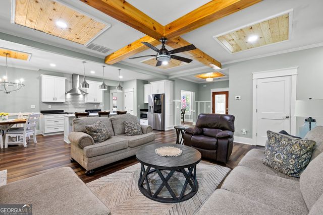 159 Wolf Creek Cove, Lagrange, GA 30240
